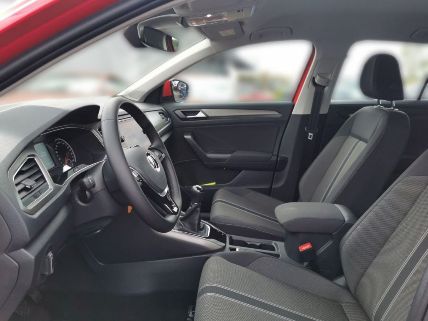 Volkswagen T-Roc Style - Samsaru's Car Outlet