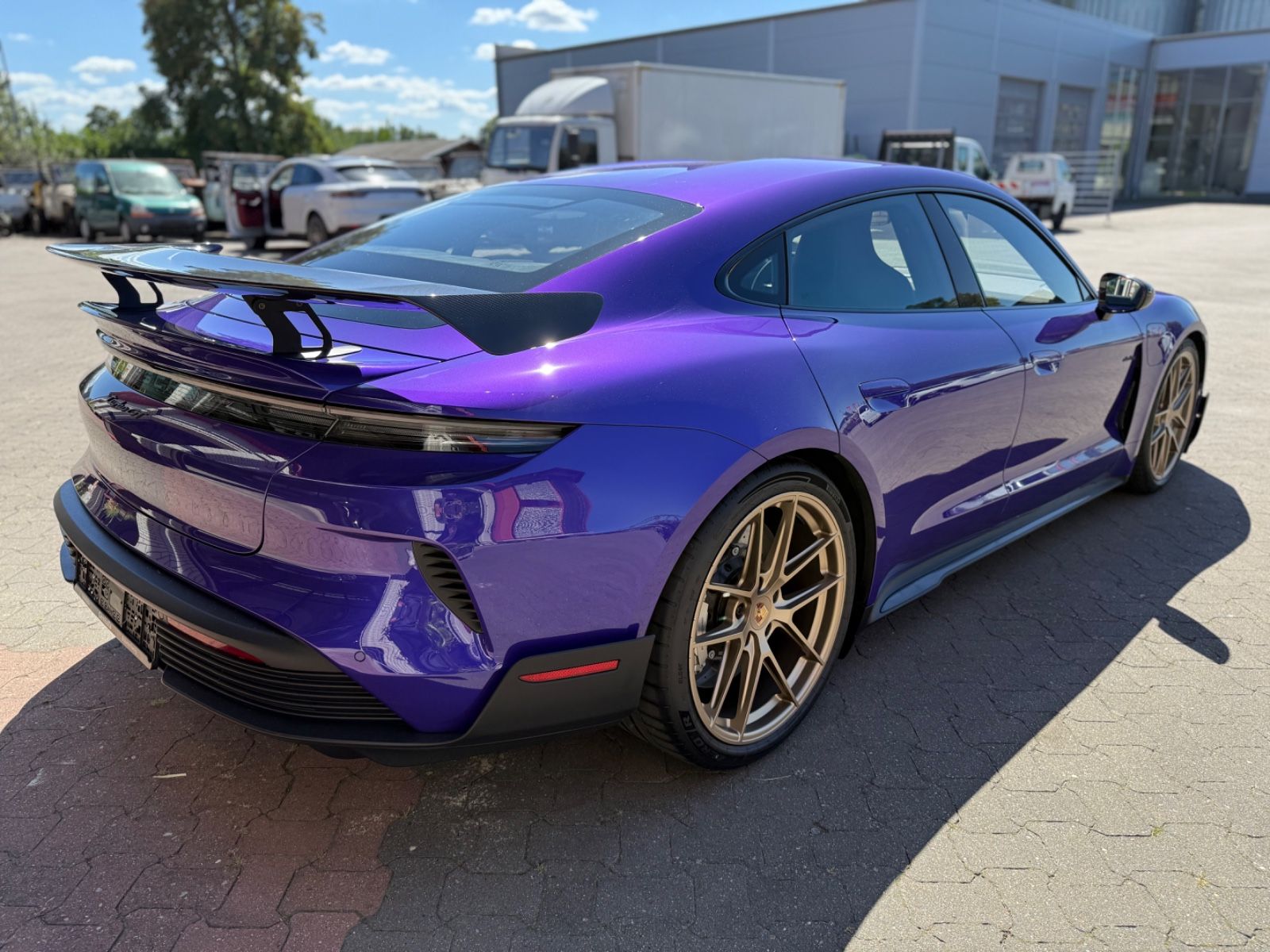 Porsche TAYCAN TURBO GT MIT WEISSACH PAKET