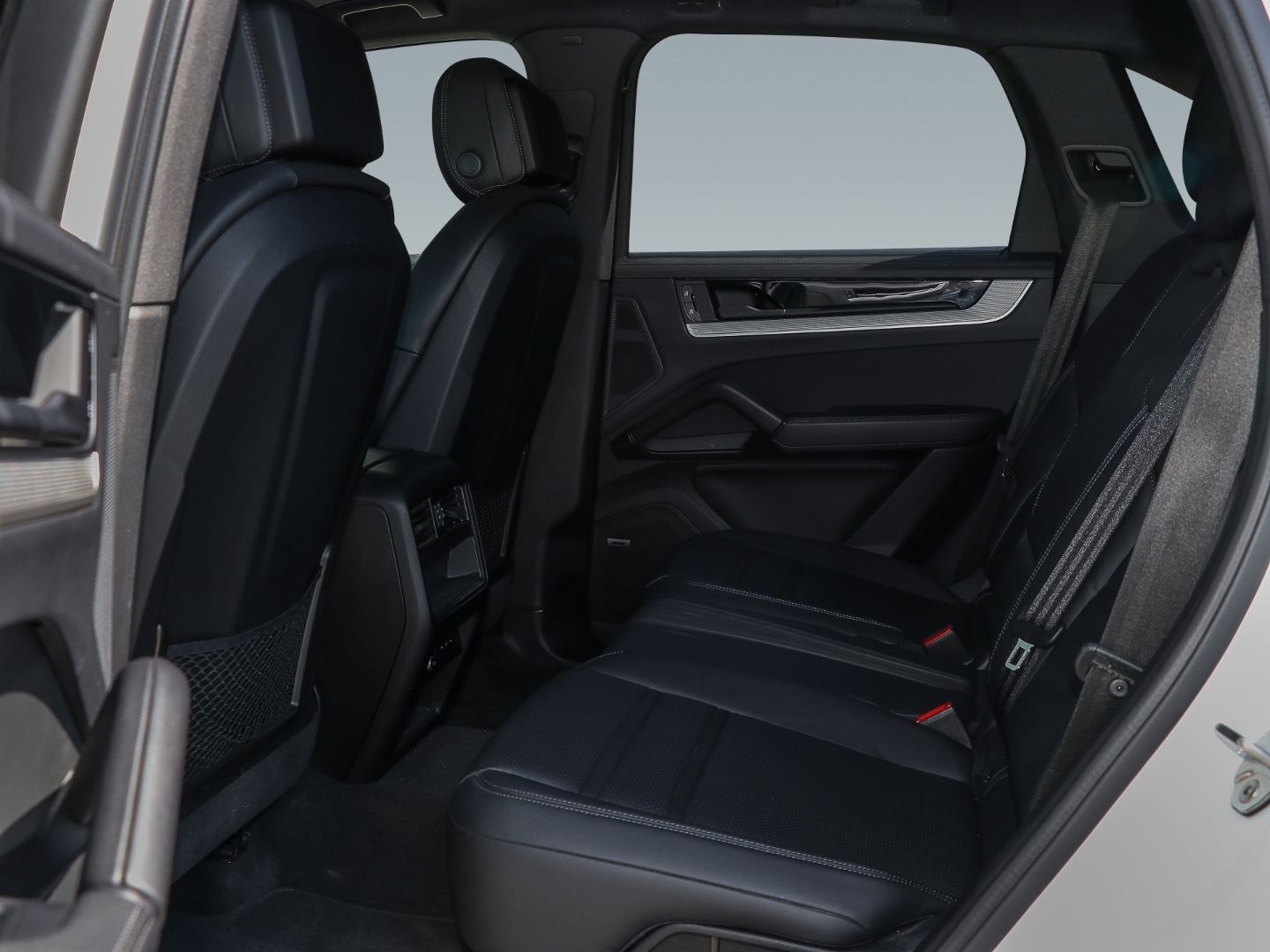 Porsche Cayenne E-Hybrid BOSE InnoDrive BOSE Surround-Vi