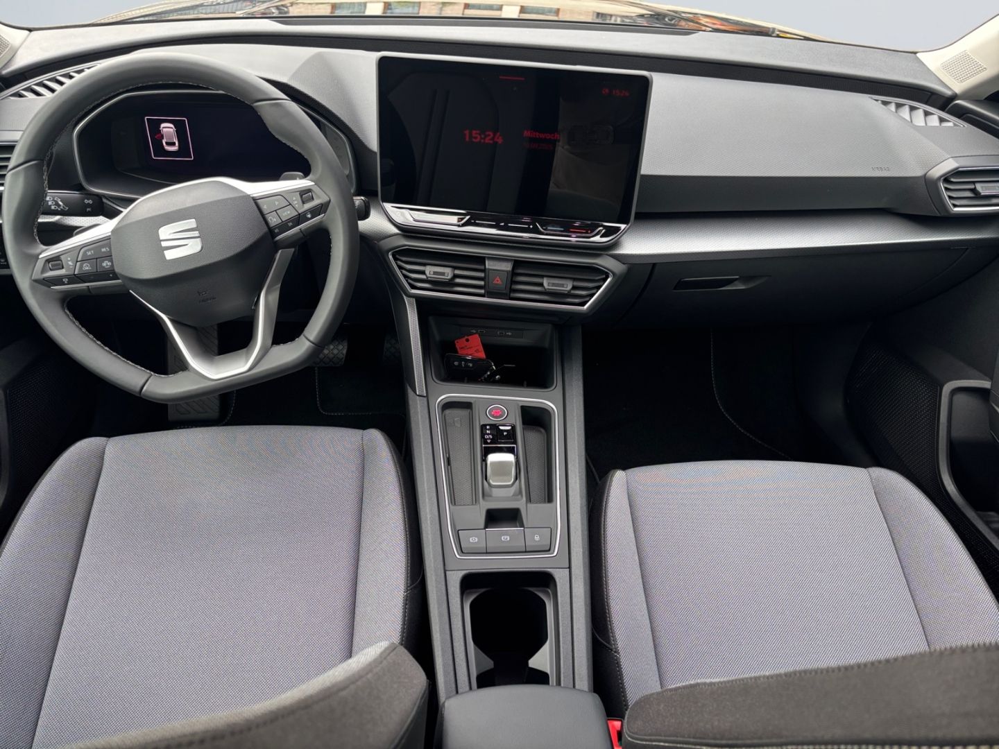 Seat Leon ST 2.0 TDI DSG Road Edition *Matrix*AHK*SHZ