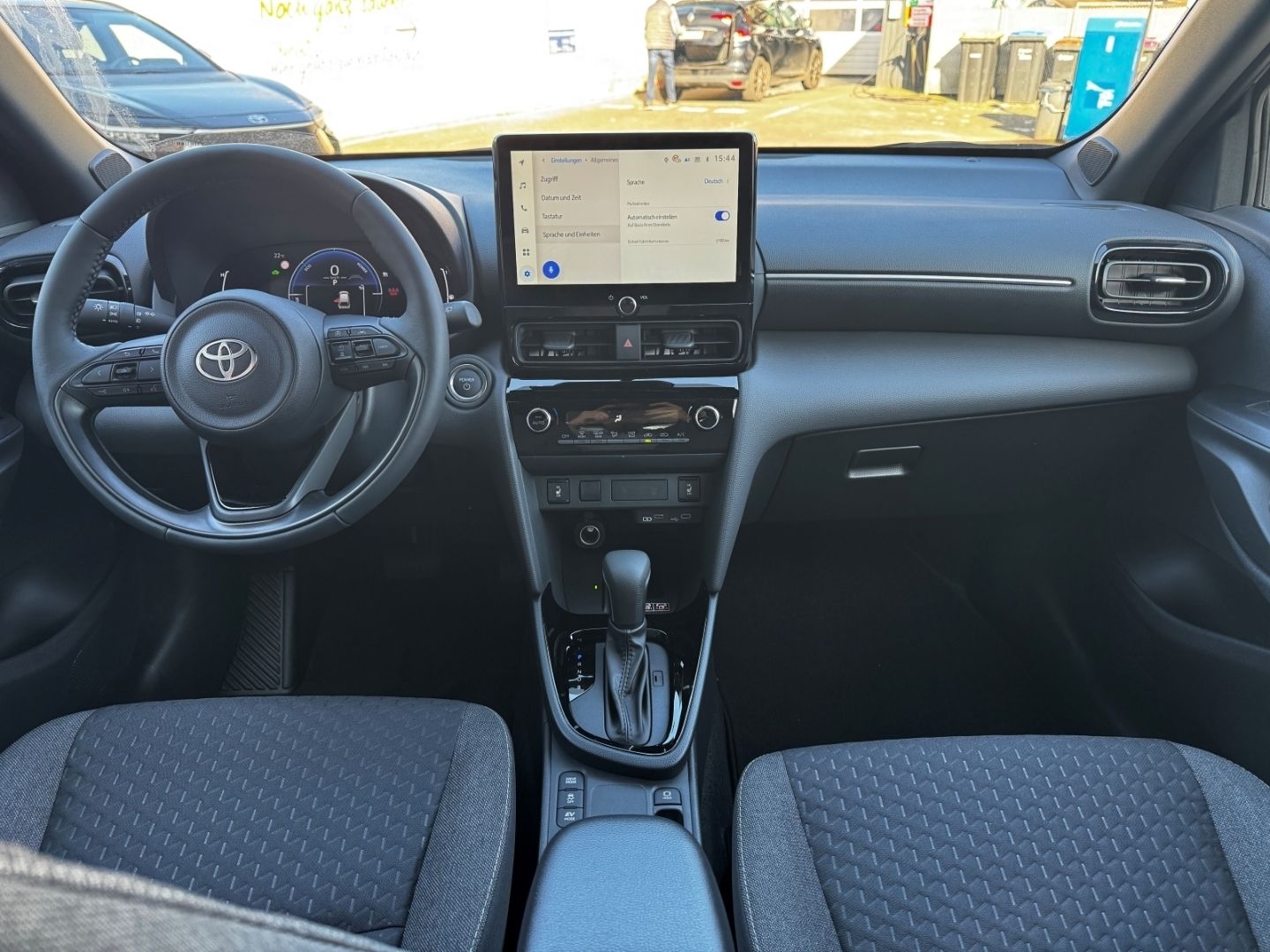 Toyota Yaris Cross 1,5l Hybrid Teamplayer ACC RFK SHZ K