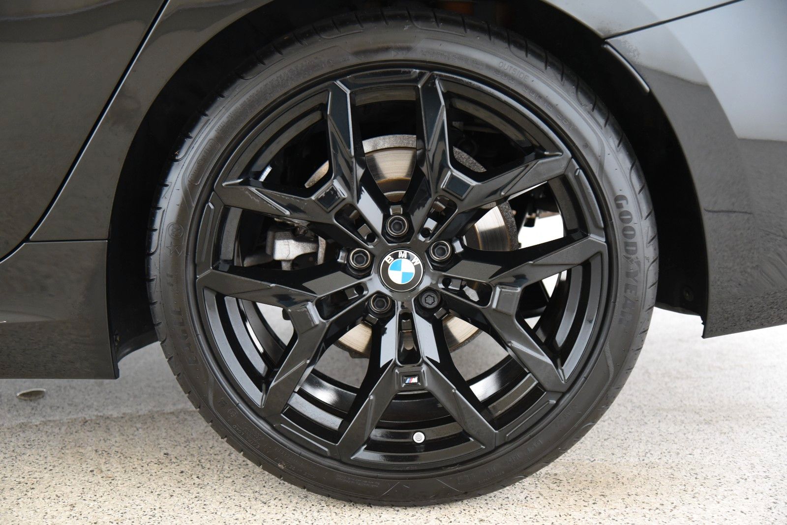 BMW 320d xDrive M Sport ACC HiFi HUD LED DAB Alarm