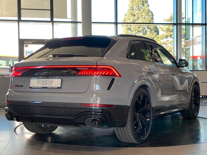 Audi RSQ8 DynamikPlus Pano Sbel B&O HUD AHK RS-Abgas