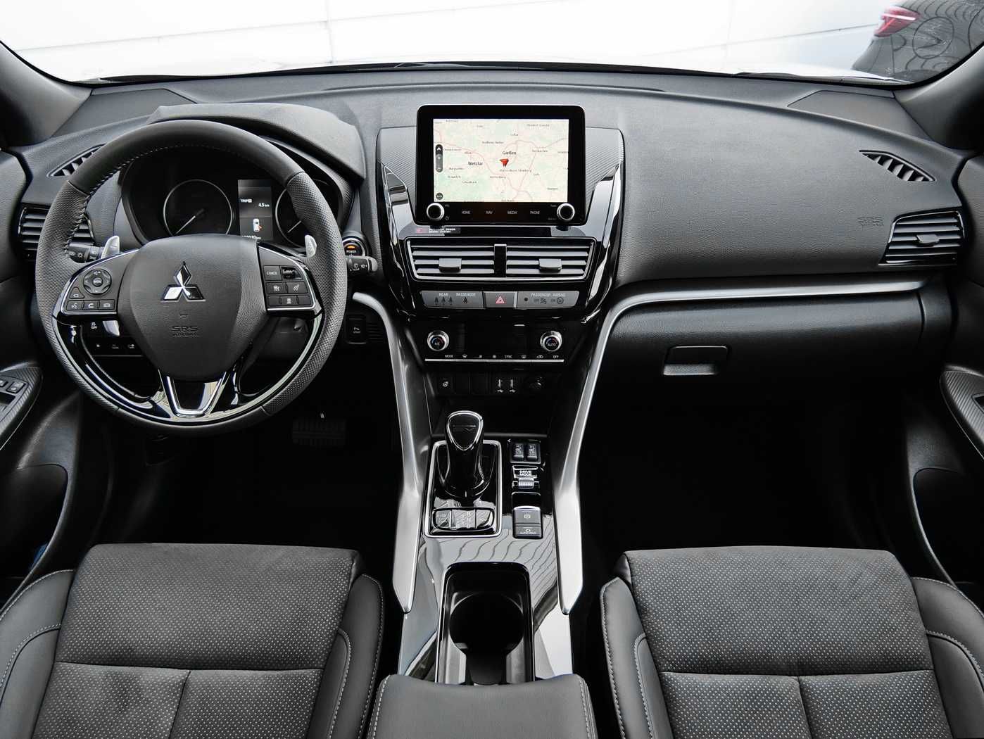 Mitsubishi Eclipse Cross Plug-In Hybrid Select Black ALLRAD