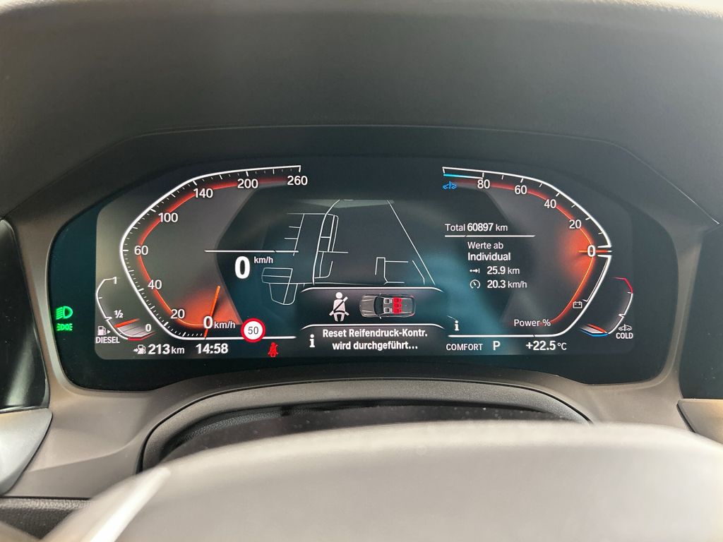 BMW 320d Touring Aut. Advantage - Samsaru's Car Outlet