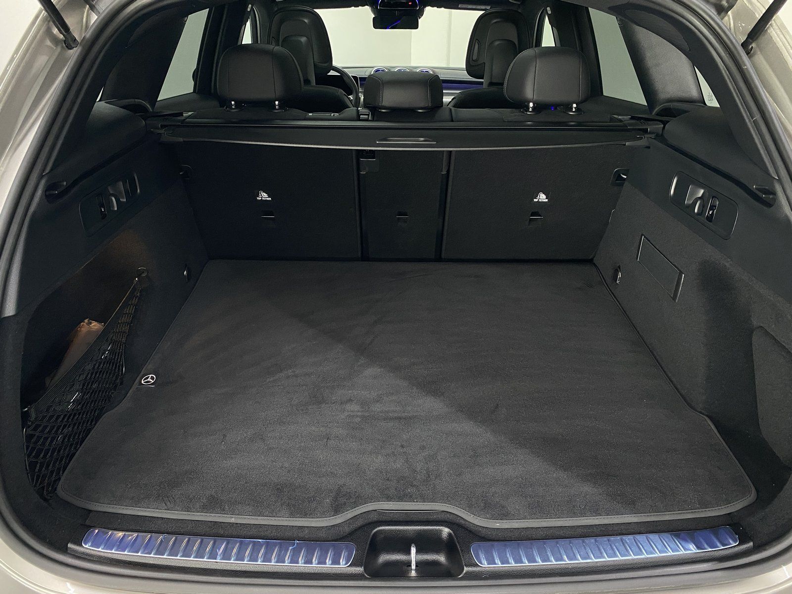 Mercedes-Benz GLC 300 4M AMG+LED+DIST+AHK+360°+EASY-PACK+NAVI