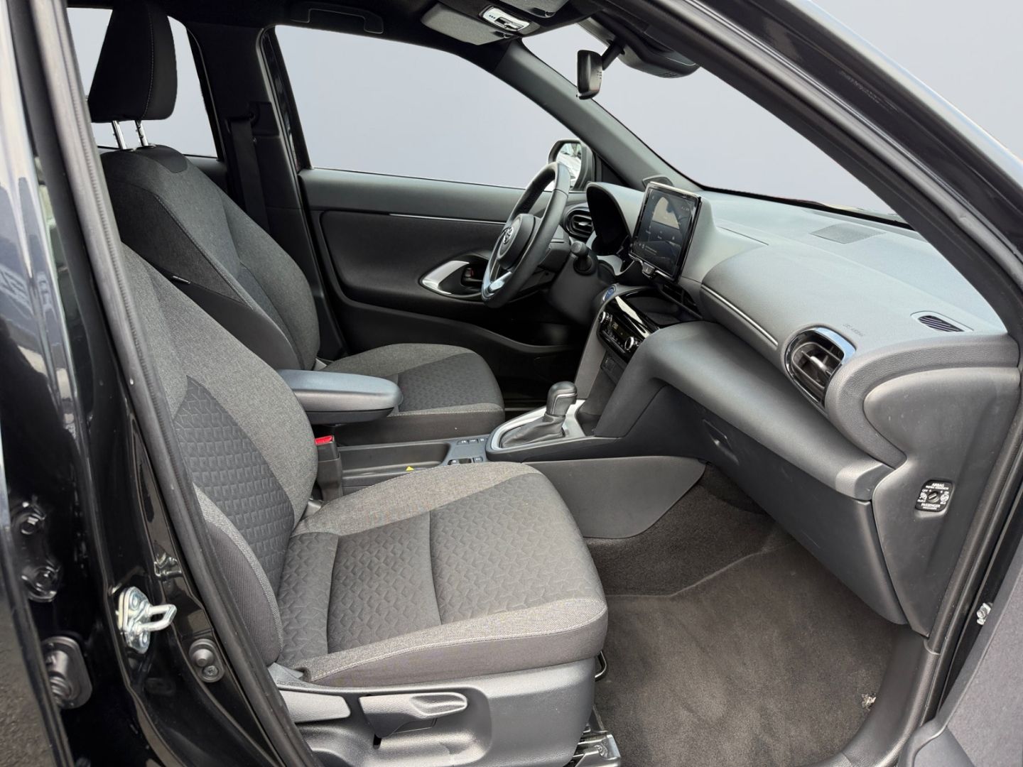 Toyota Yaris Cross Team D *Safety-*Connect-*Winterpaket