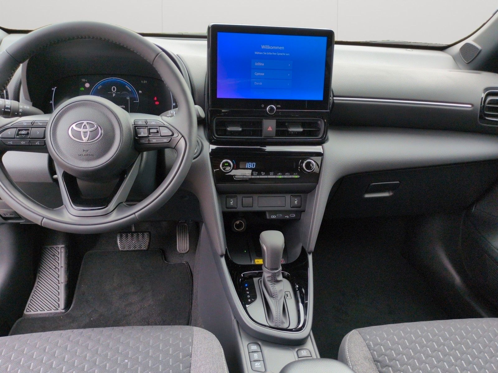 Toyota Yaris Cross Hybrid Teamplayer + Winter + Safety-