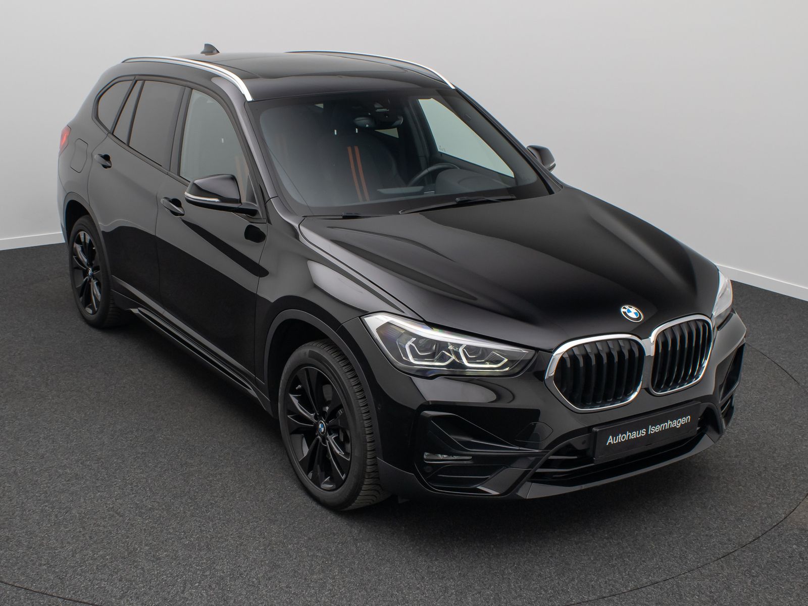 BMW X1 xD20i Sport Line - Samsaru's Car Outlet