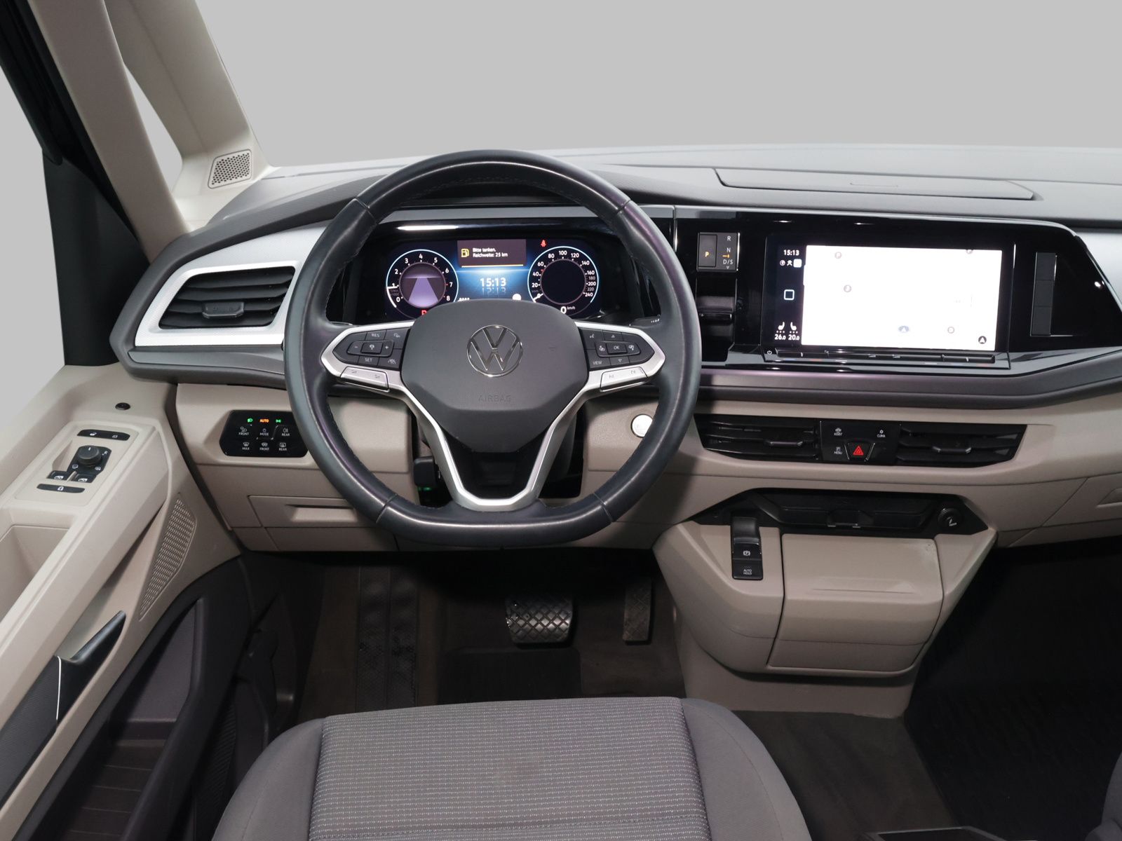 Volkswagen T7 Multivan 1.5 TSI Edition - Samsaru's Car Outlet