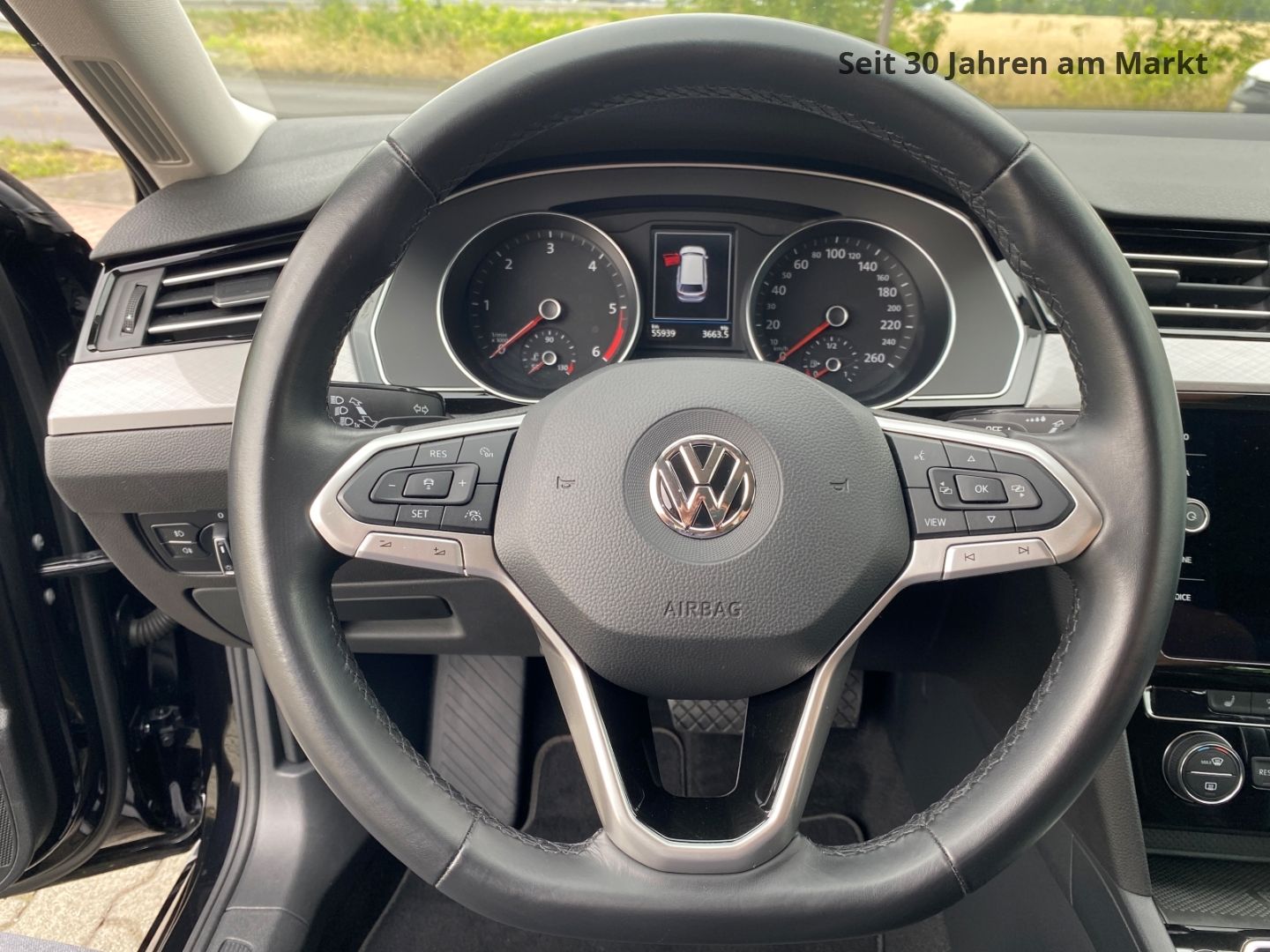 Volkswagen Passat Variant Business 2.0 TDI - Samsaru's Car Outlet