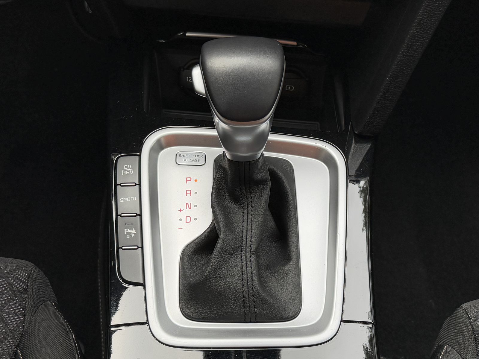 Kia Ceed Plug-in Hybrid Vision - Samsaru's Car Outlet