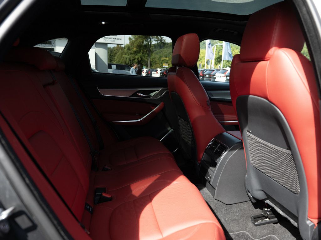 Jaguar F-Pace P400e AWD R-Dynamic S ACC HUD 360° PANO