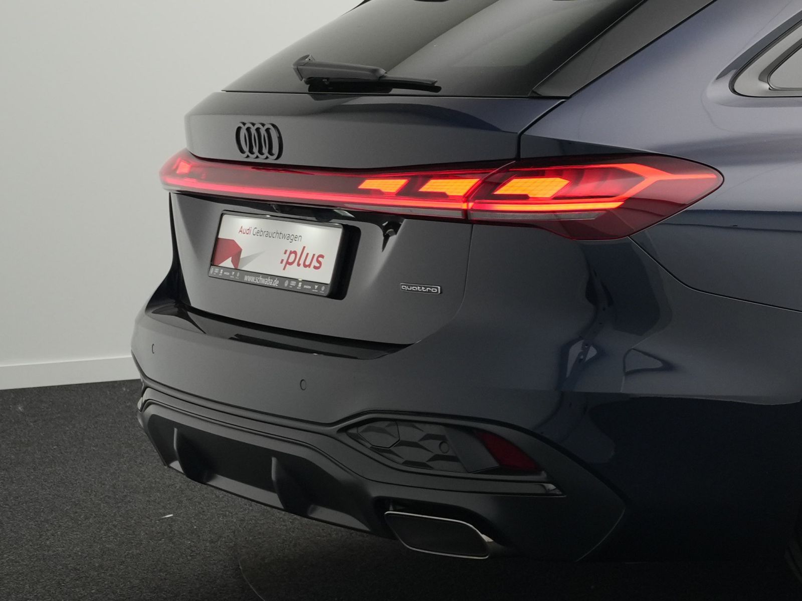 Audi A5 Avant TFSI qu. 2x S line *AHK*PANO*HdUp*20''*