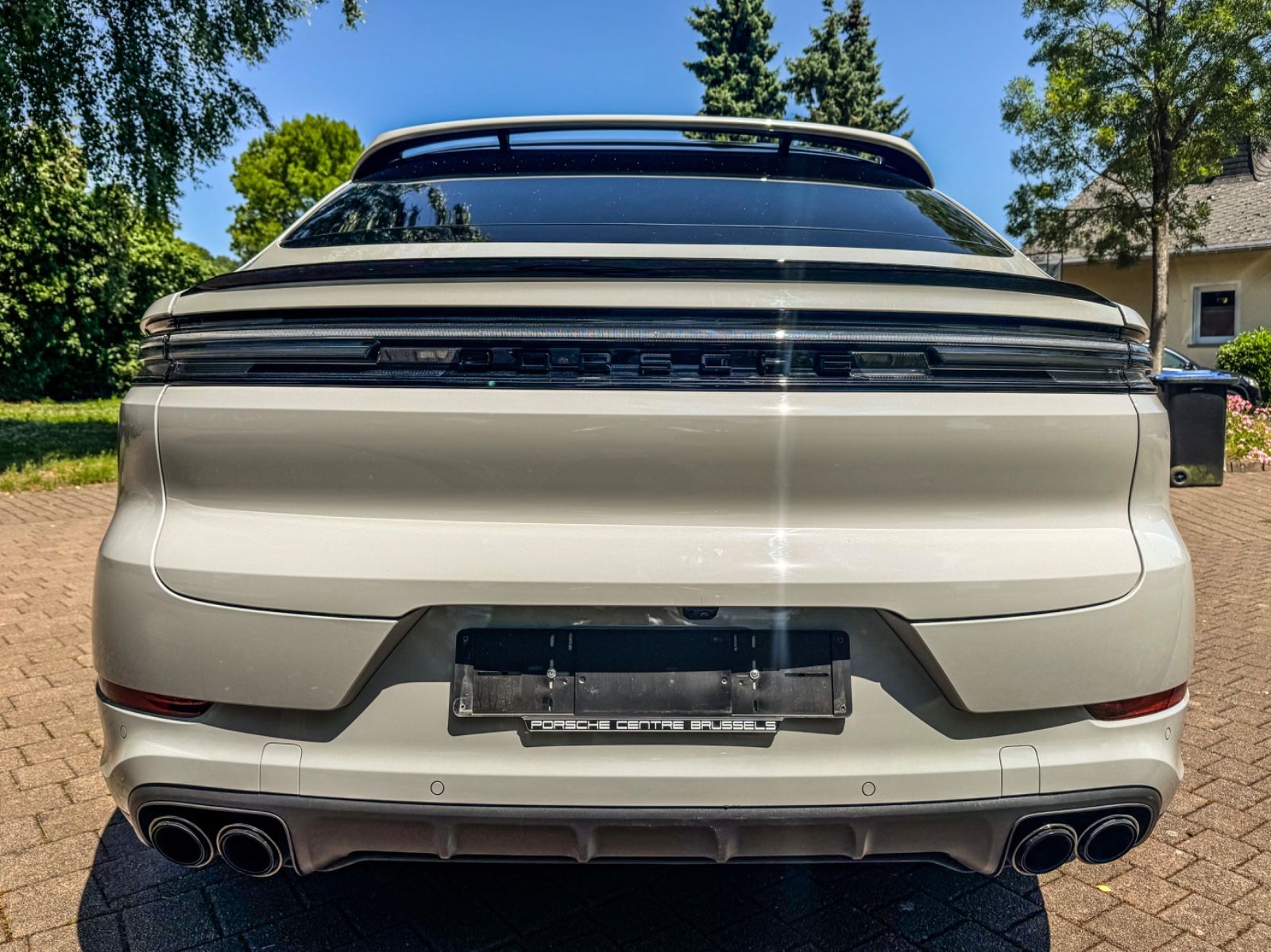 Porsche Cayenne Coupe E-Hybrid*PANO*21"*SITZB*SPORT CHRO