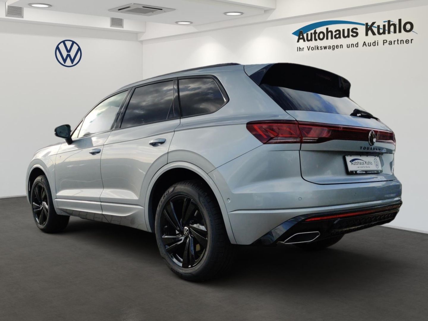 Volkswagen Touareg R-line 3.0 TDI, 5J.Garantie, AHK, Standh