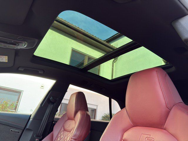 Audi Q8 55 TFSI e quattro S line AHK*PANO*MATRIX*HUD