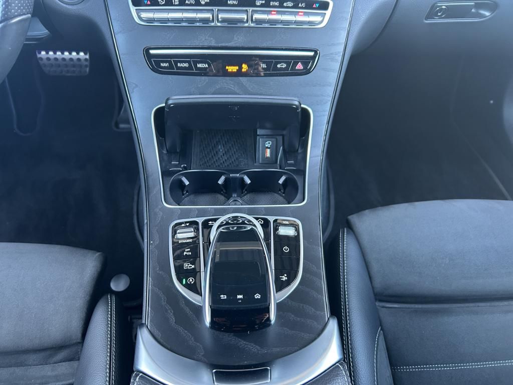 Mercedes-Benz C 200 Coupé - Samsaru's Car Outlet