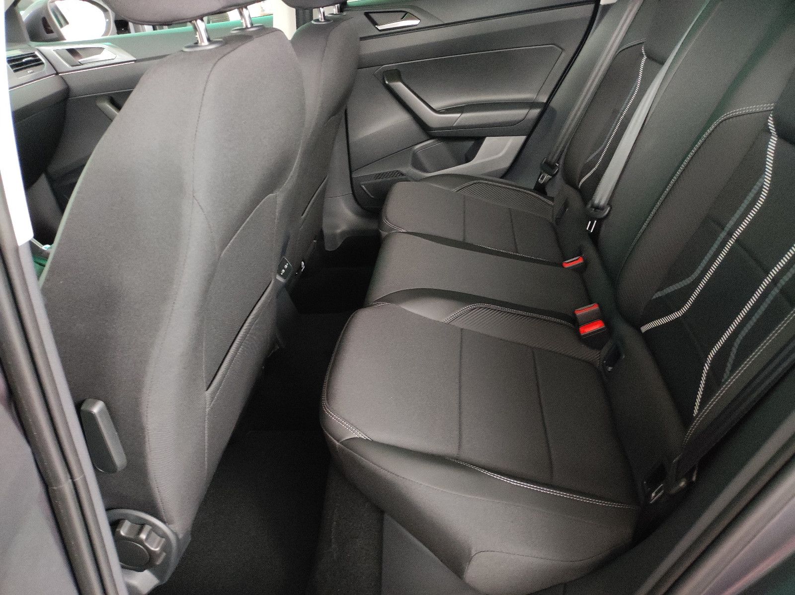 Volkswagen Taigo 1.0 TSI DSG Style - Samsaru's Car Outlet