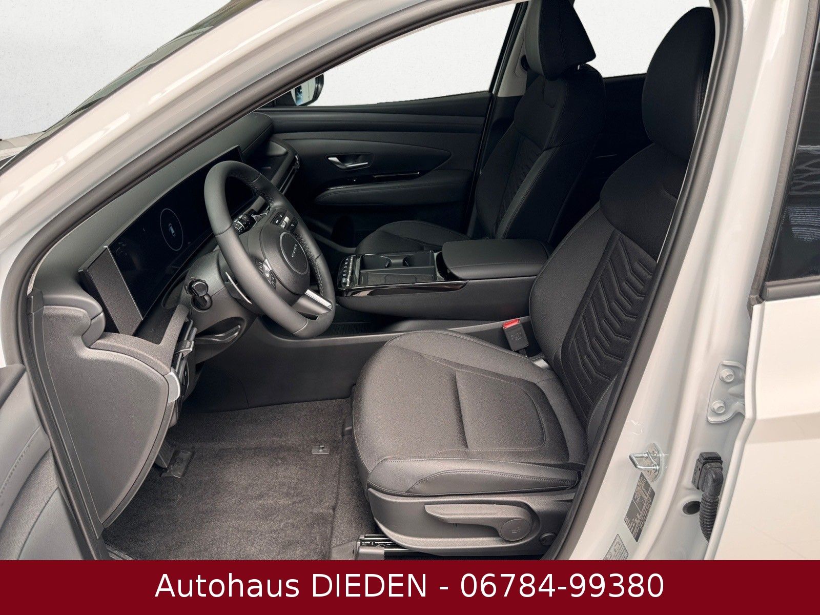 Hyundai Tucson Trend 2WD - Samsaru's Car Outlet