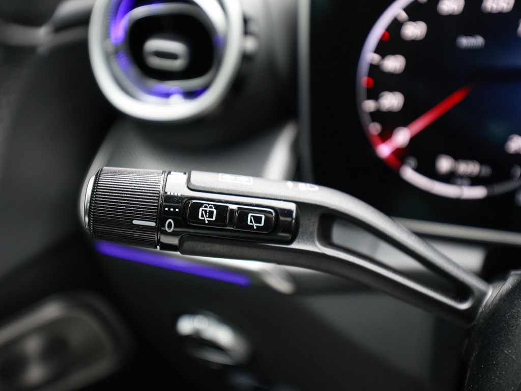Mercedes-Benz GLC 220 d 4M AMG Sport Advanced+ AHK Abstandstem