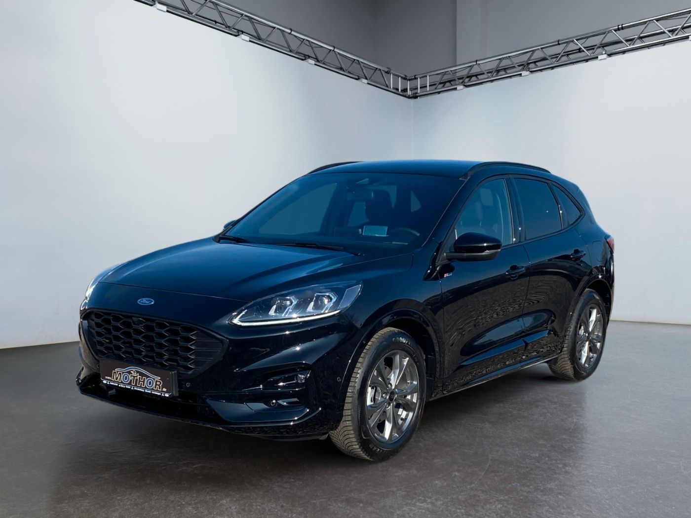 Ford Kuga ST-Line 1.5 FWD - Samsaru's Car Outlet