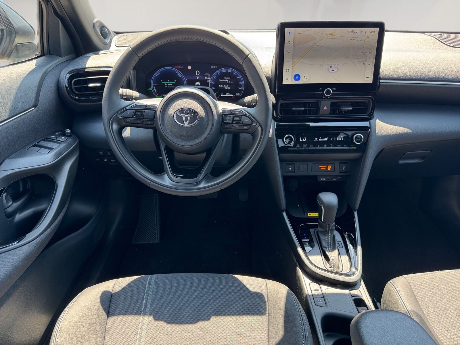 Toyota Yaris Cross 1.5 Hybrid Style Plus Technik + Safe