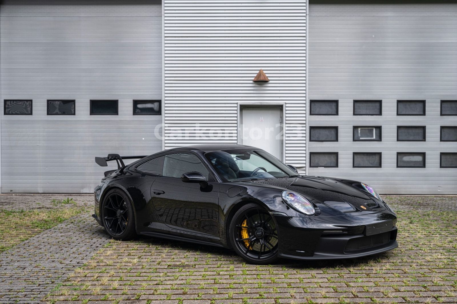 Porsche 992 GT3 - Samsaru's Car Outlet