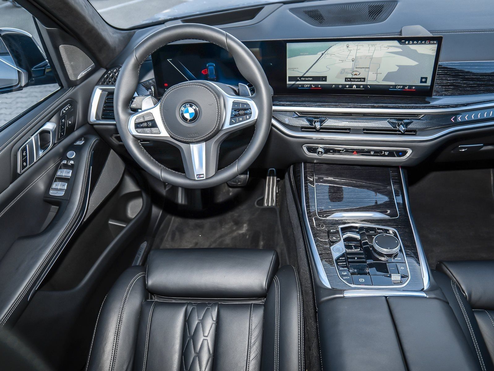 BMW X7 xDrive40d M Sport Pro HUD PANO ACC AHK RFK NA