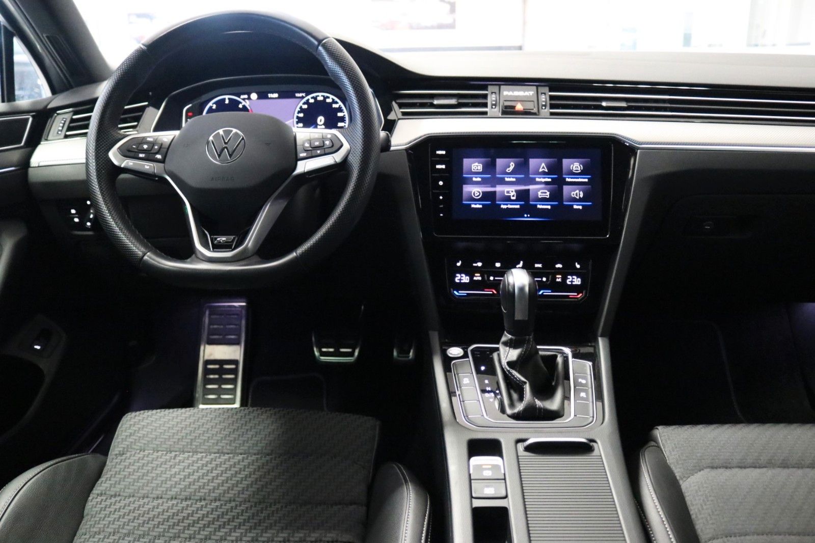 Volkswagen Passat 4Motion R-Line Matrix 360° Memory AHK