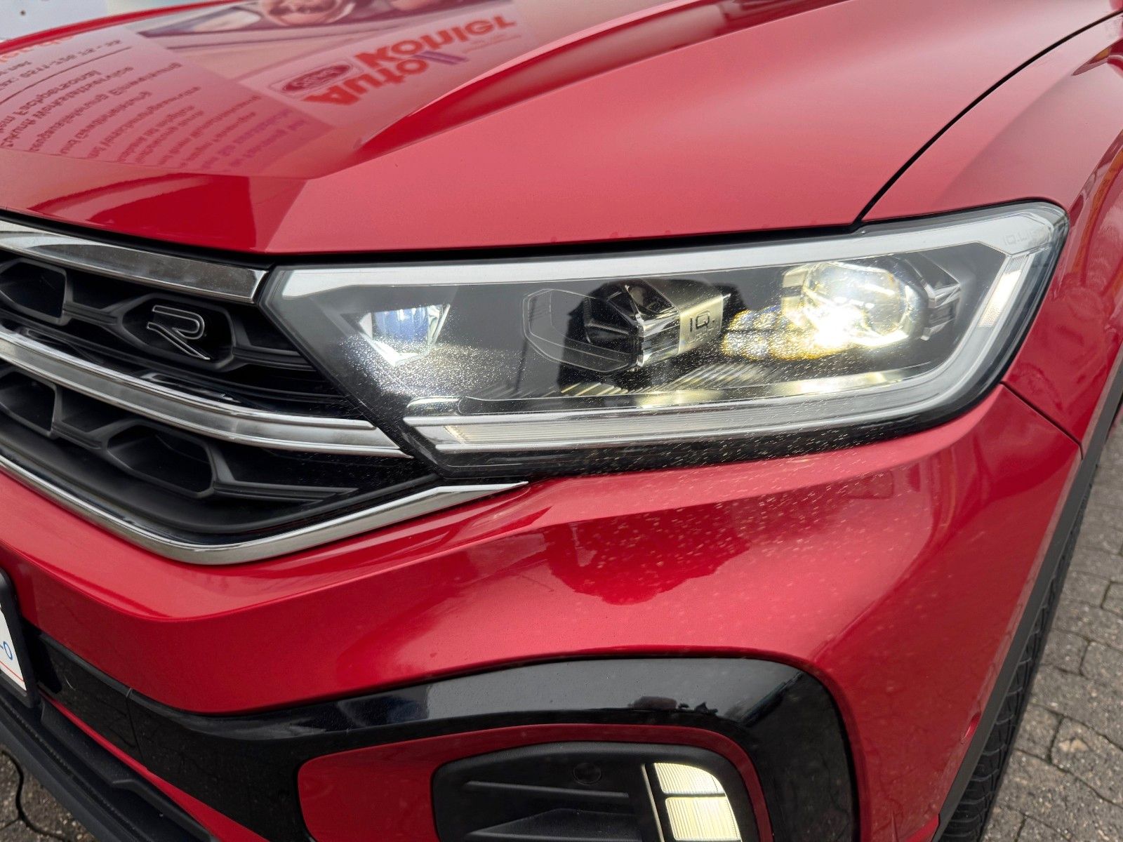 Volkswagen T-Roc R-Line - Samsaru's Car Outlet