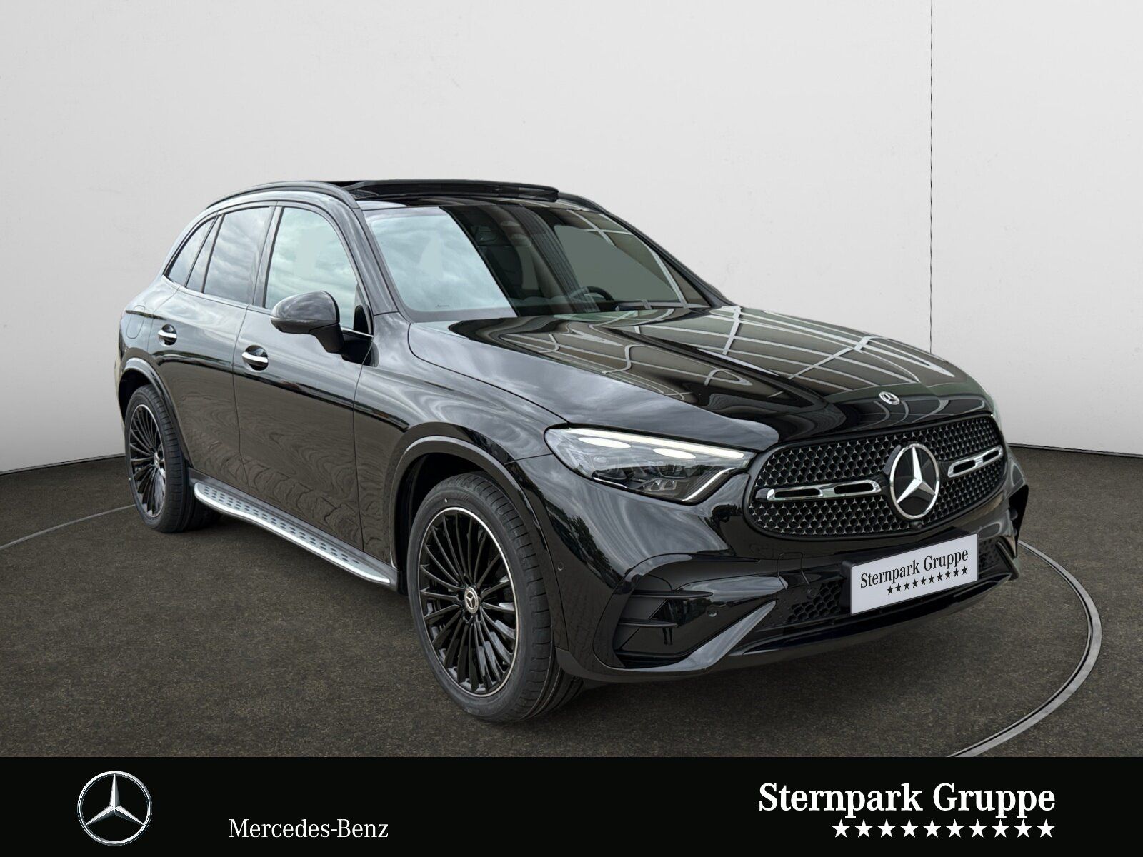 Mercedes-Benz GLC 300 d 4M AMG Distro+Pano+AHK+HuD+Massage+360