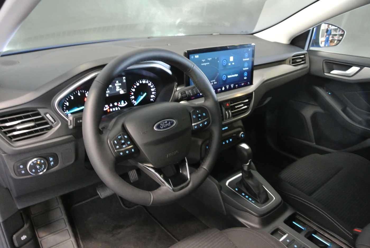 Ford Focus Turnier 1.0 E.Boost Hybrid Aut. Titanium