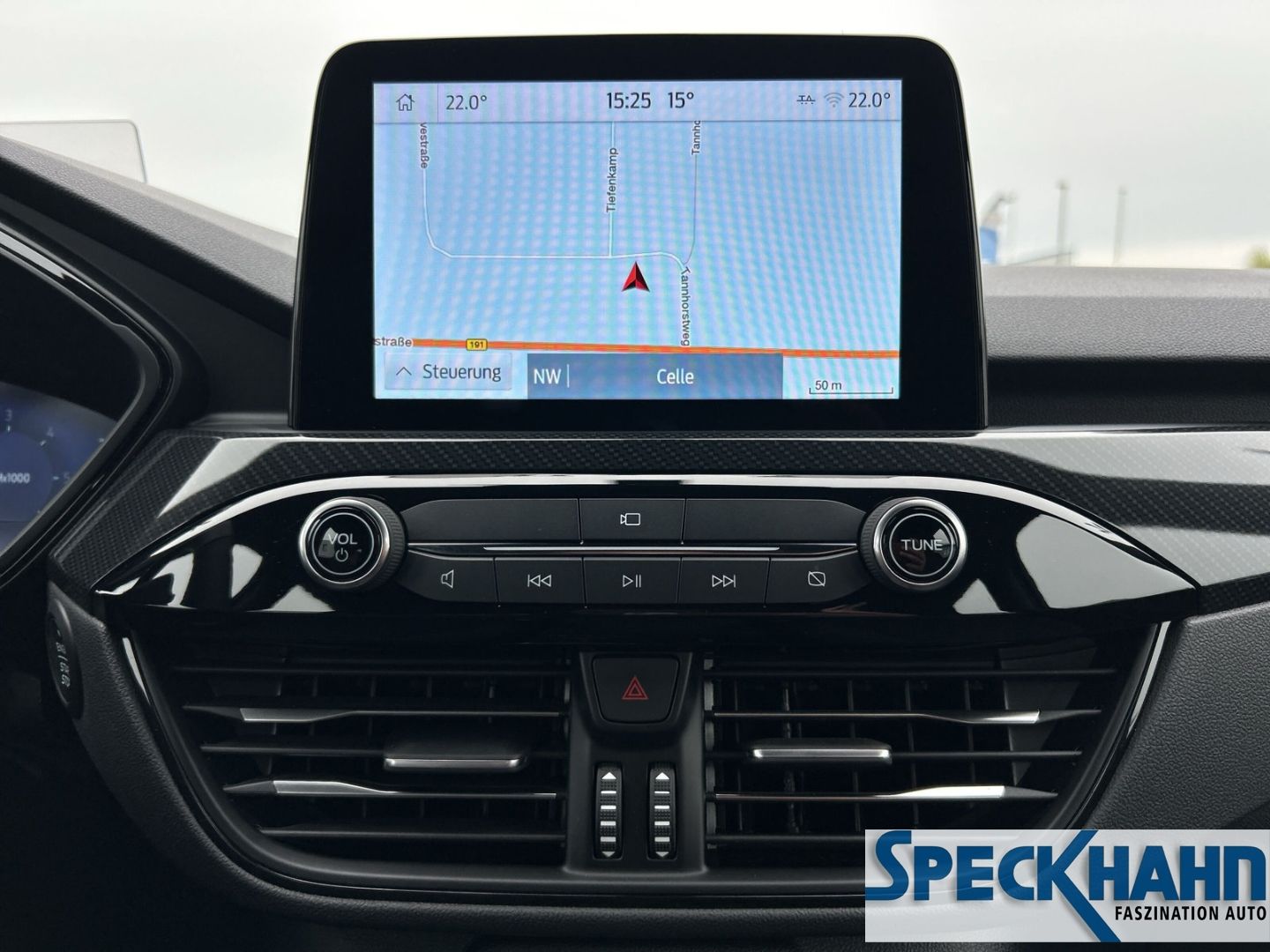 Ford Kuga ST-Line 2.0 EcoBlue AT - Samsaru's Car Outlet