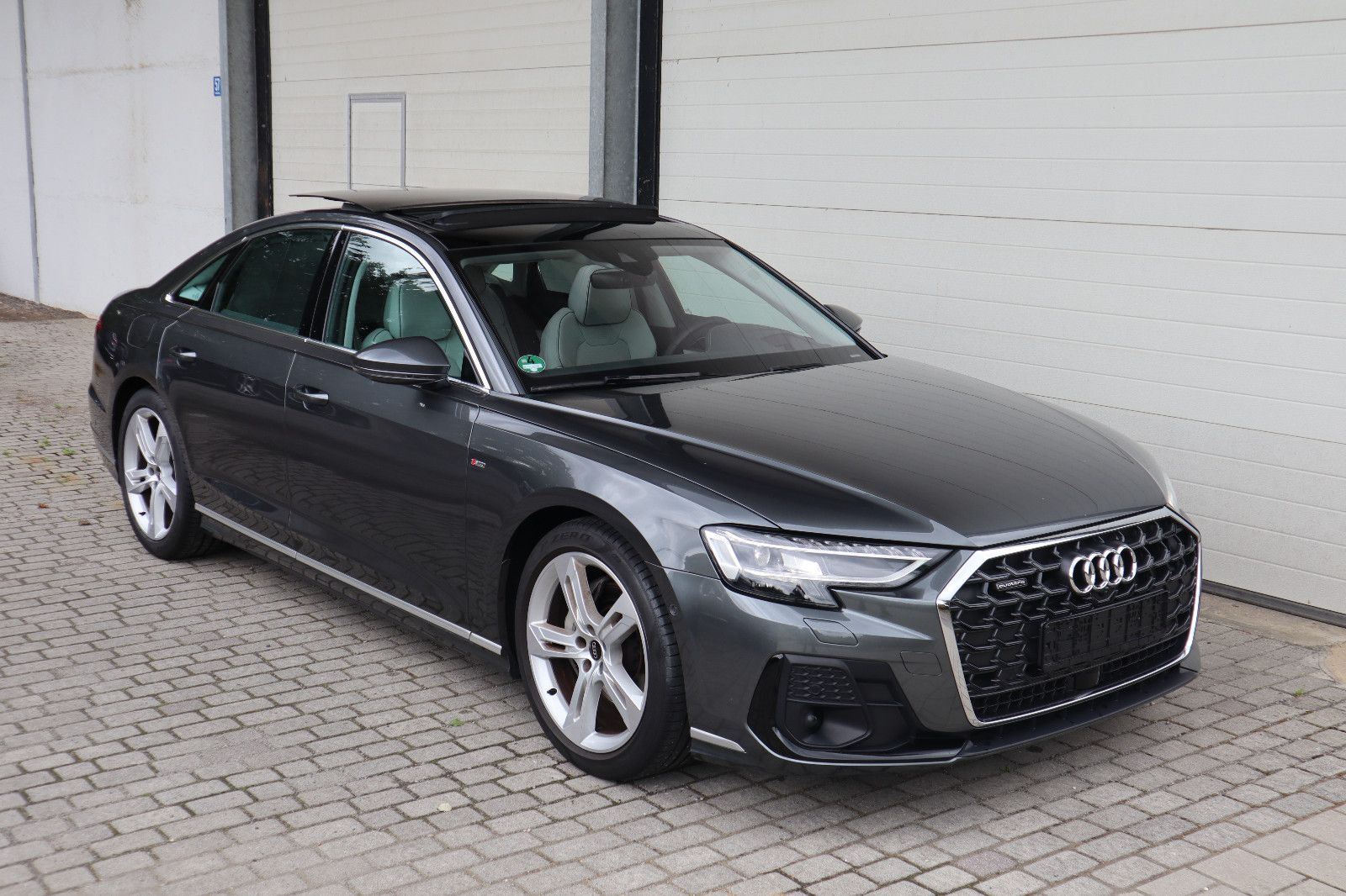 Audi A8 50 TDI exclusive S-LINE - Samsaru's Car Outlet