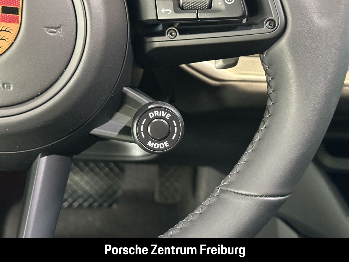 Porsche Cayenne Surround-View BOSE Luftfederung LED