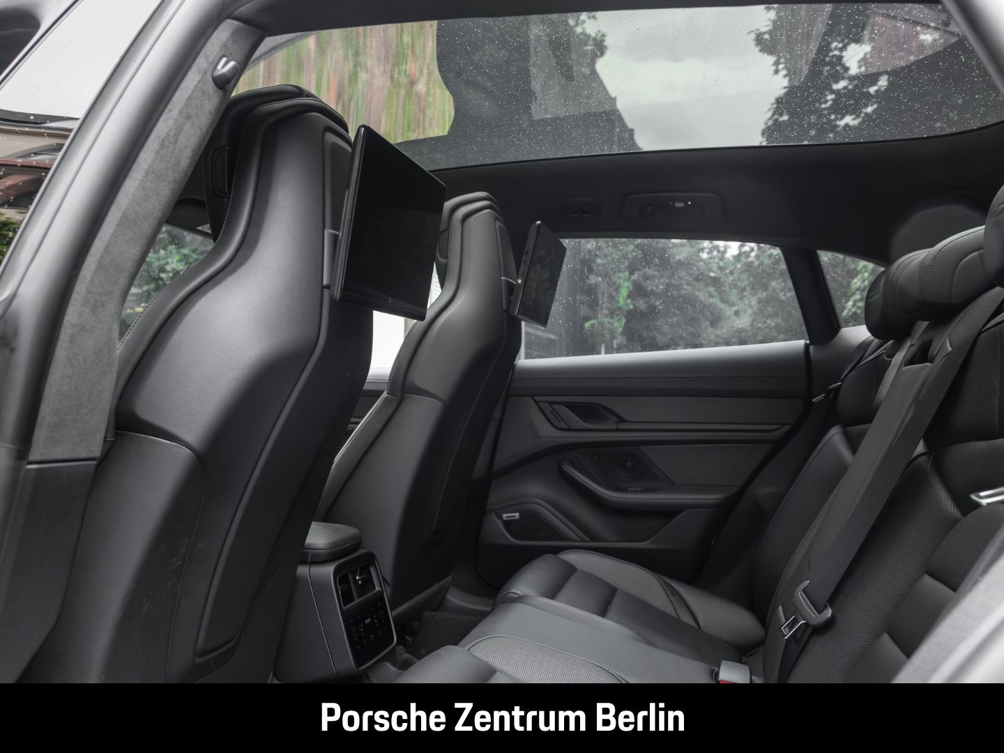 Porsche Taycan Turbo S Sport Turismo BOSE LED-Matrix