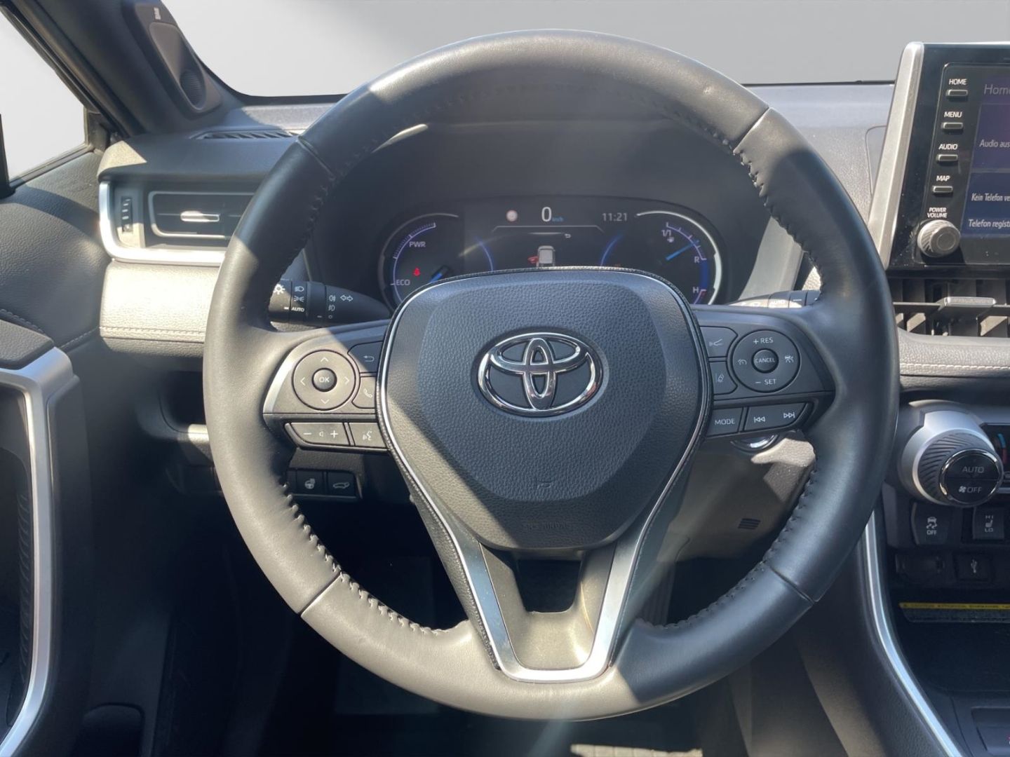 Toyota RAV 4 2.5 Hybrid 4x4 Black Edition - Samsaru's Car Outlet