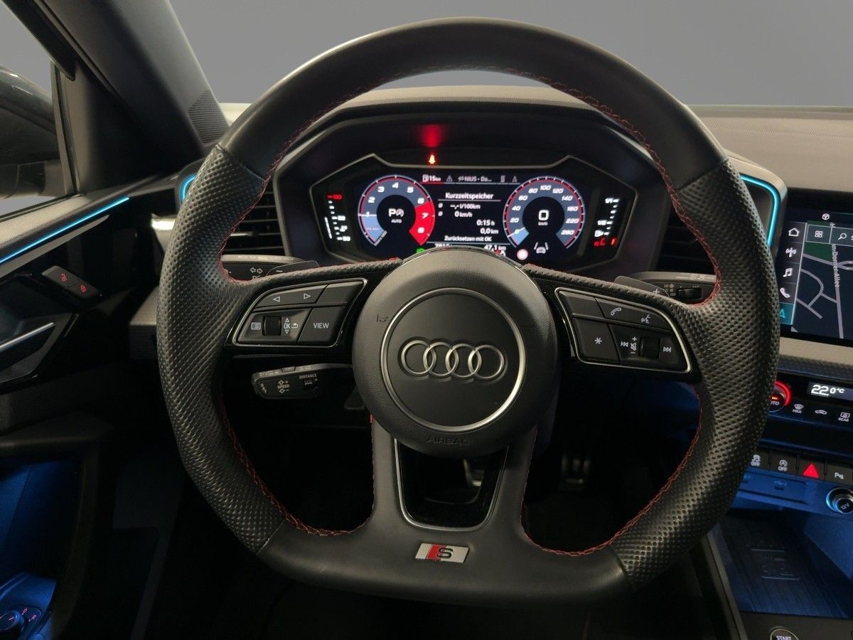 Audi A1 Sportback S line 40 TFSI S tr. LED NAVI RFK