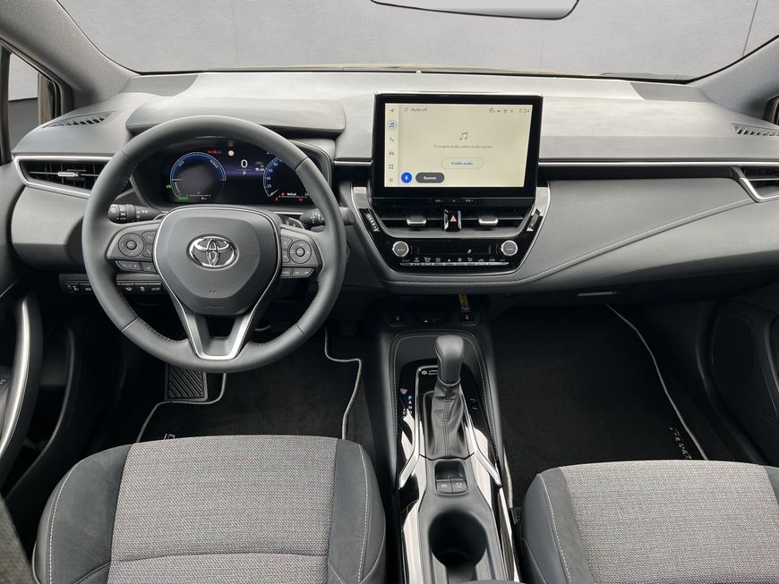 Toyota Corolla 2.0 Hybrid Touring Sports Teamplayer