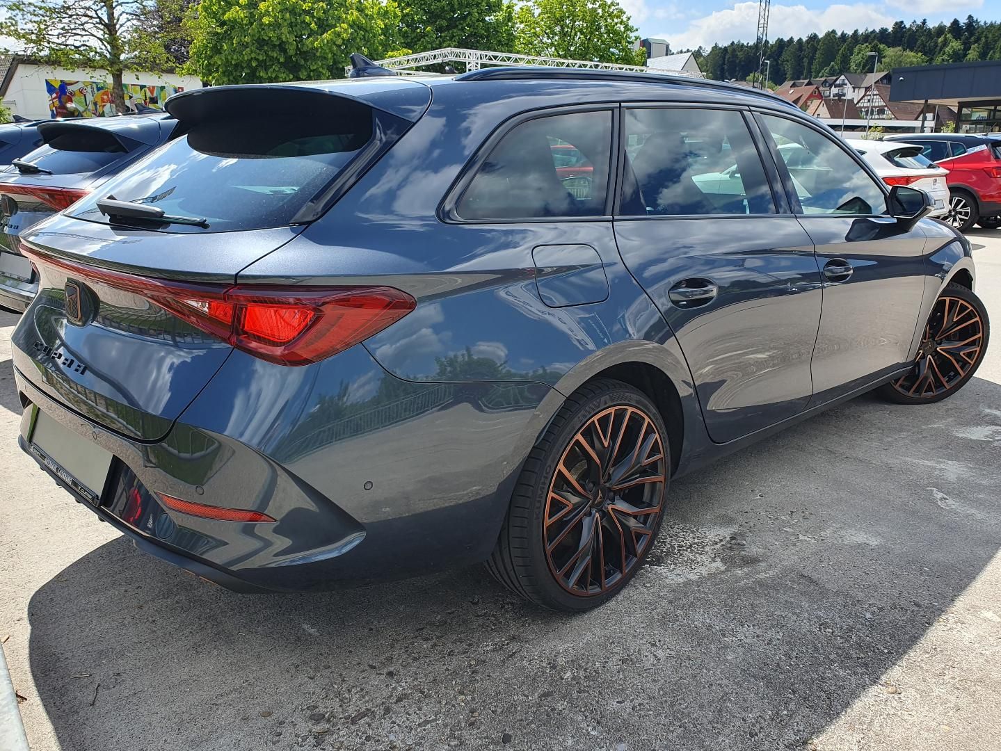Cupra Leon Sportstourer 1.4 e-hybrid - Samsaru's Car Outlet