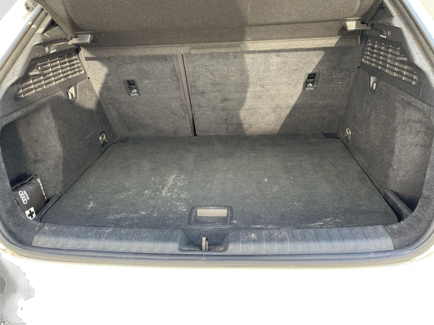 Audi A3 35 2.0 TDI Sportback - Samsaru's Car Outlet