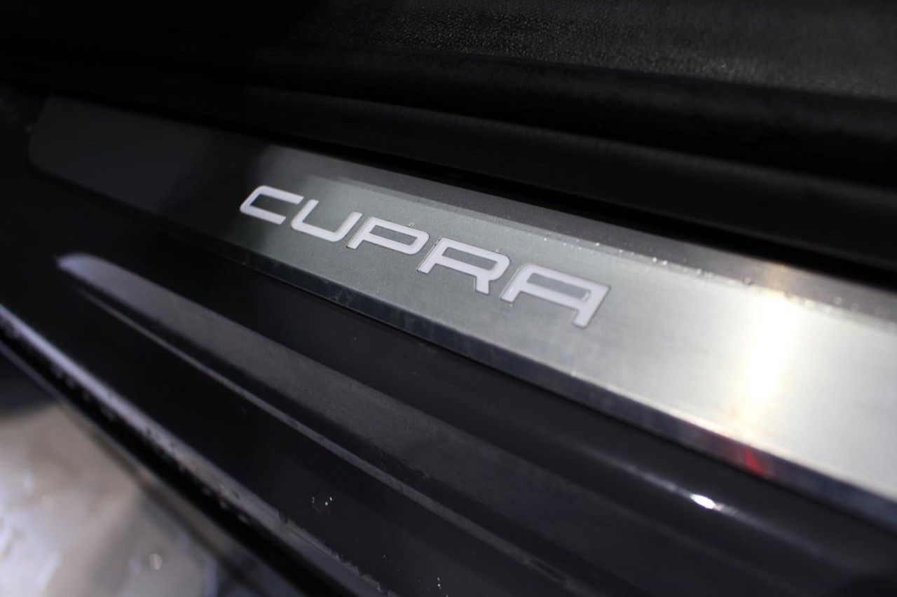 Cupra Formentor VZ 4Drive TOP-VIEW/AHK/BEATS/WINTERPAK