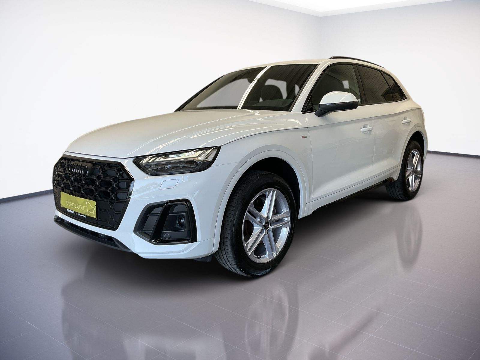 Audi Q5 S-LINE BLACK 40TDI S-TRONIC - Samsaru's Car Outlet