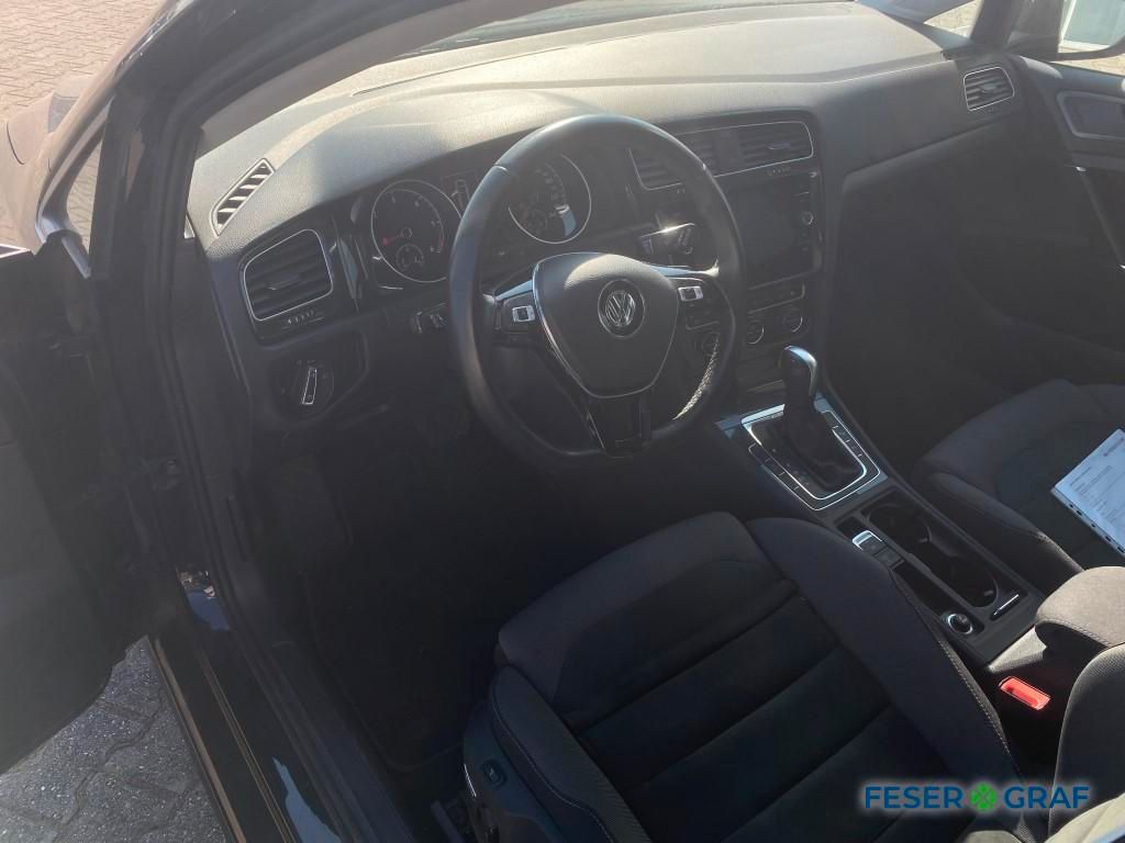 Volkswagen Golf VII Variant 2.0 TDI Comfortline DSG R-Line - Samsaru's Car Outlet