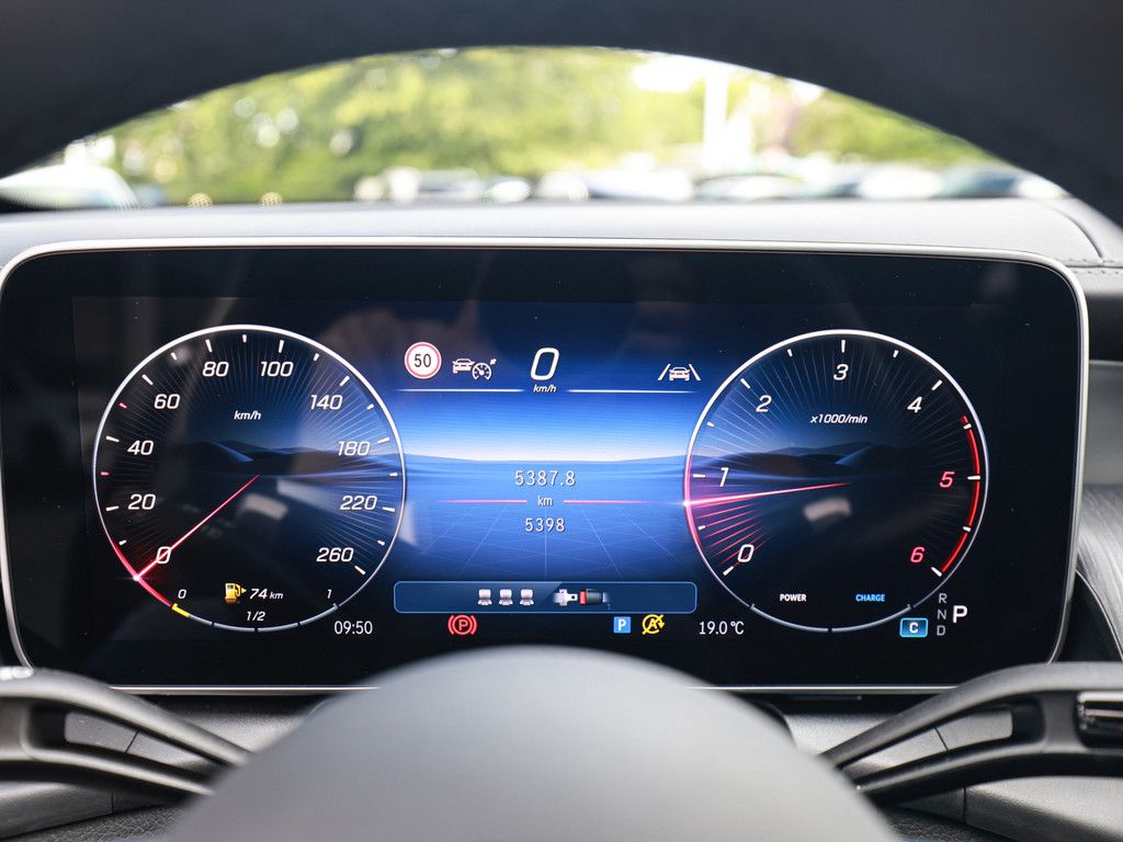 Mercedes-Benz GLC 200 d 4M AMG Line AHK Abstandstemp. LED Navi