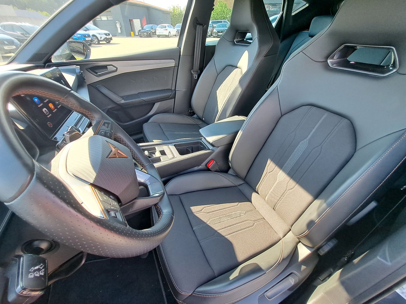 Cupra Leon VZ 1.4 e-Hybrid - Samsaru's Car Outlet