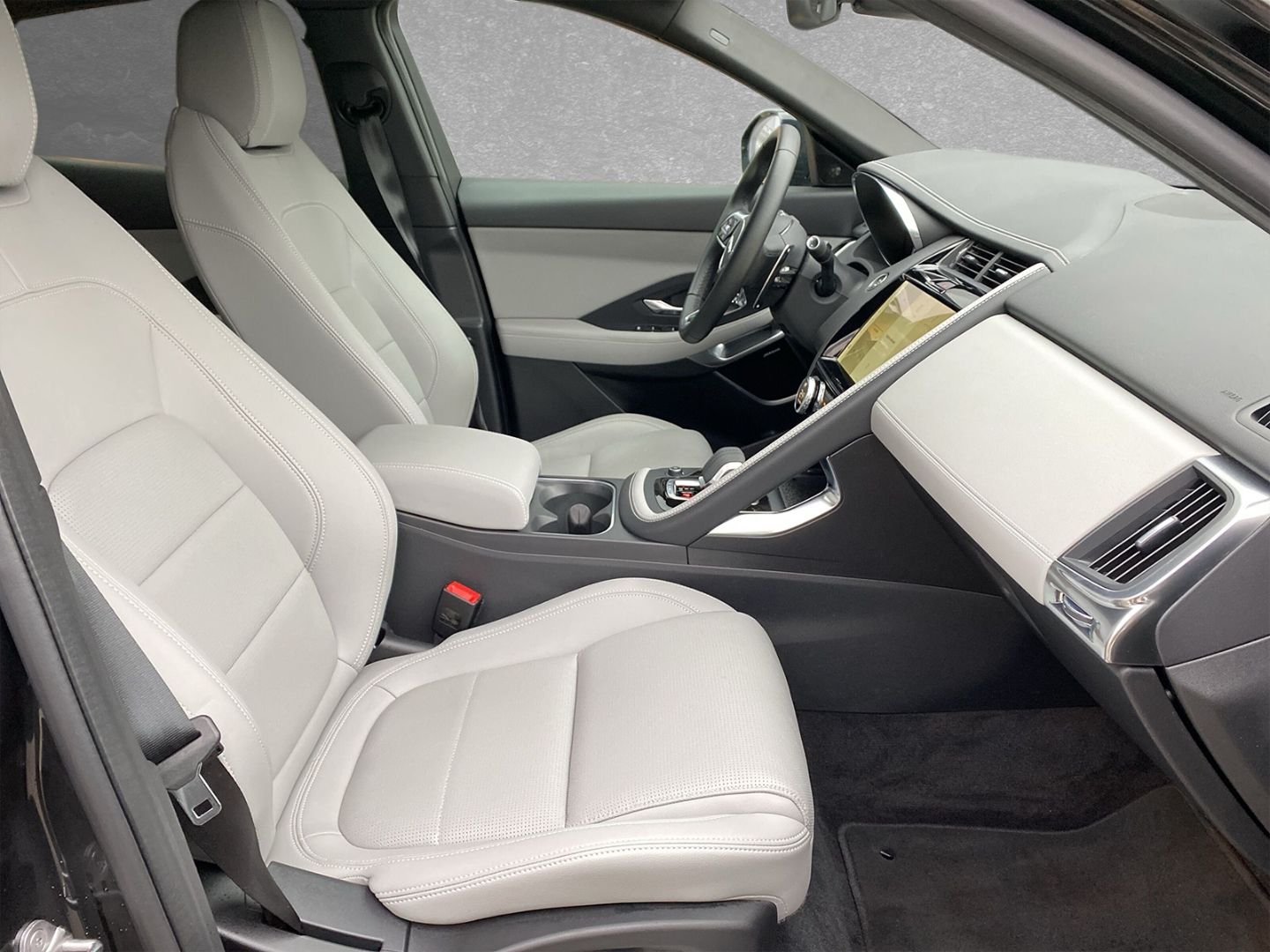 Jaguar E-Pace D165 R-Dynamic SE ACC Keyless Memory Meri