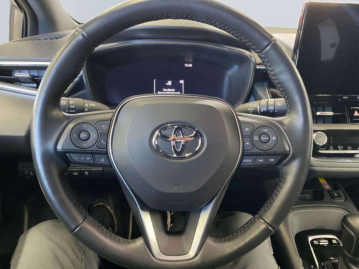 Toyota Corolla 1.8 Hybrid Team D *Bi-LED*ACC*CAM*SHZ*PD