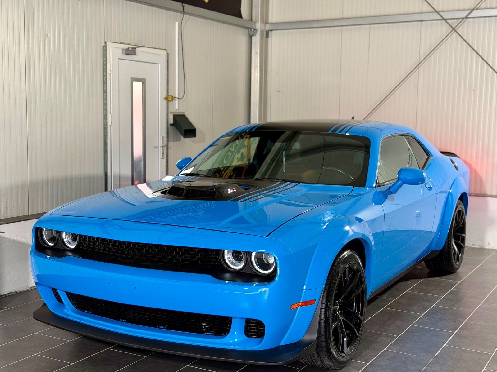 Dodge Challenger 5,7l V8 SHAKER/WIDEBODY/EXTREM/BREMBO